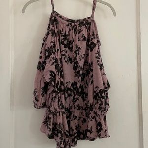 Free people peek abo sleeve top